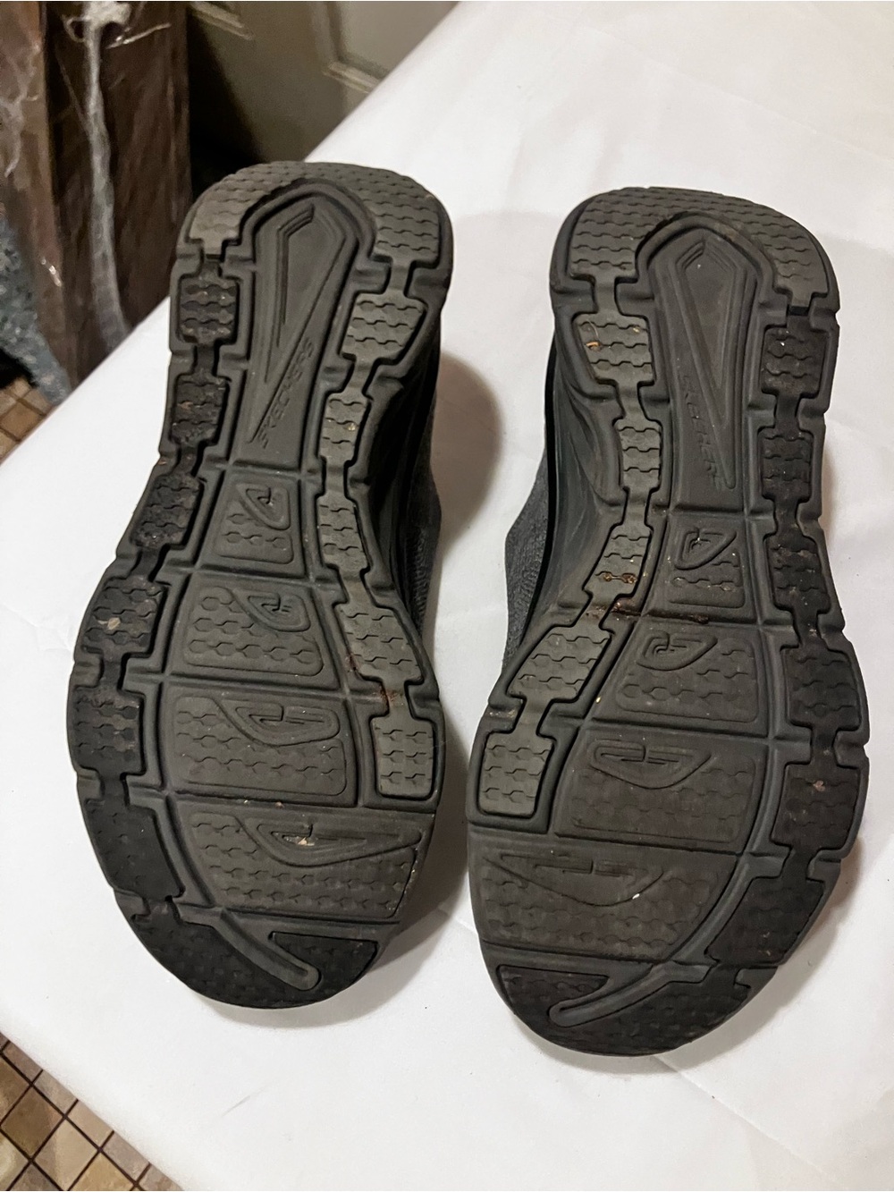 Skechers D’Lux Walker Quick Upgrade Slip On Shoes Men’s 10 Charcoal - Picture 6 of 9